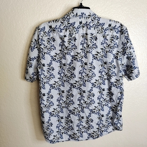 Untuckit Cotton Printed Short-Sleeve Eloro Shirt sz S - Picture 3 of 7